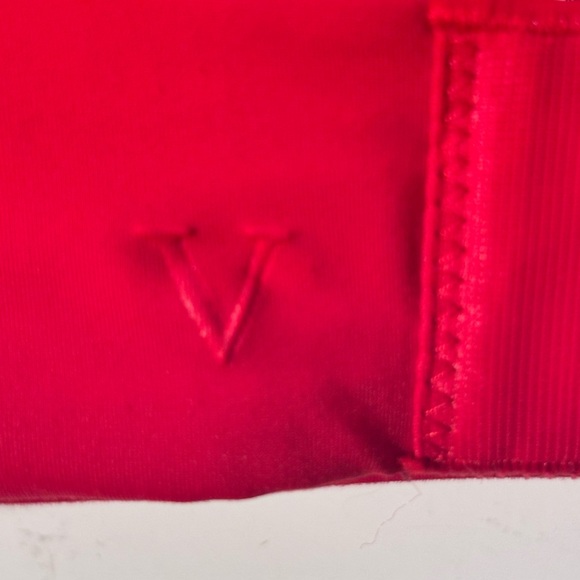 Victoria’s Secret Perfect Shape Bra - 34D 🌟 - Picture 10 of 11